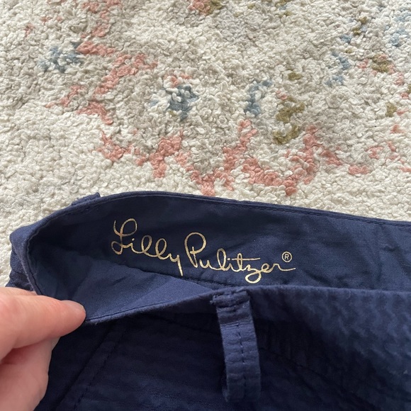 Lilly Pulitzer Callahan shorts in navy - Picture 4 of 7